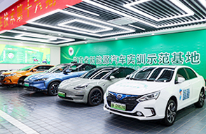 學(xué)汽修-湖南萬(wàn)通汽修技工學(xué)校